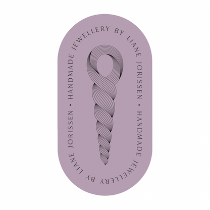 Gaia’s Geode in Goud